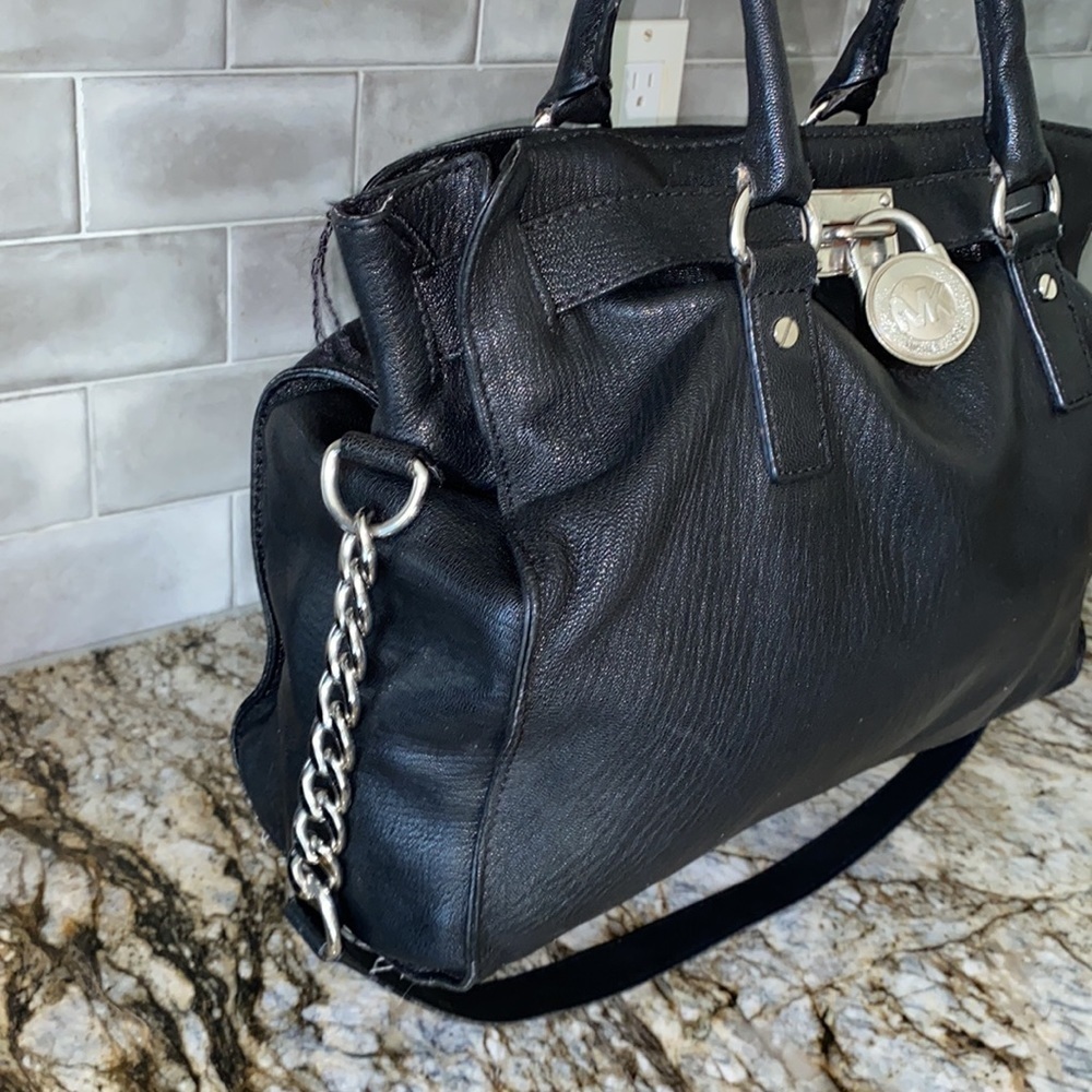 Michael Kors black tote - Picture 4 of 13